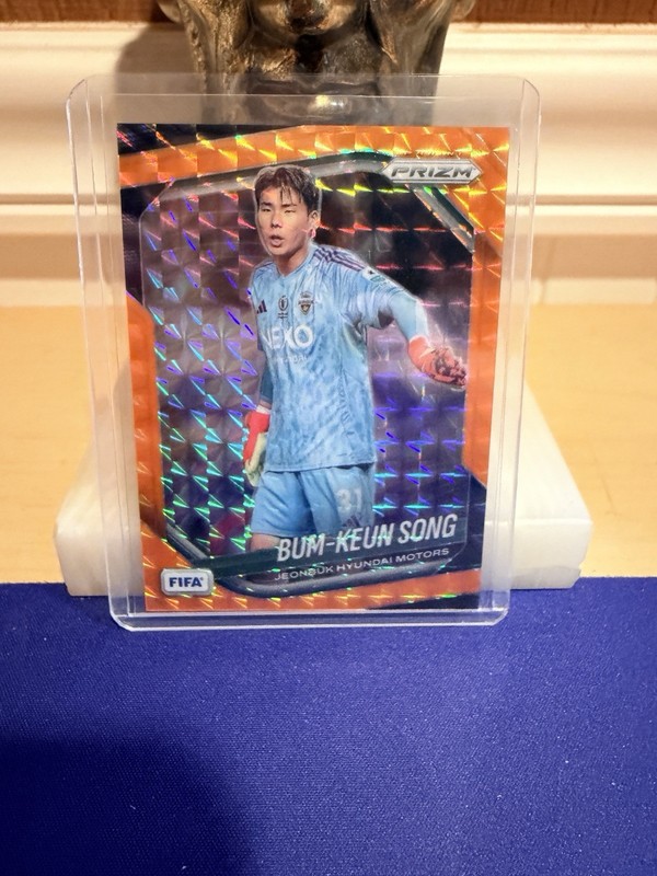 2025-26 Panini Prizm FIFA Soccer - Bum-Keun Song #195 Orange Mosaic Prizm /299