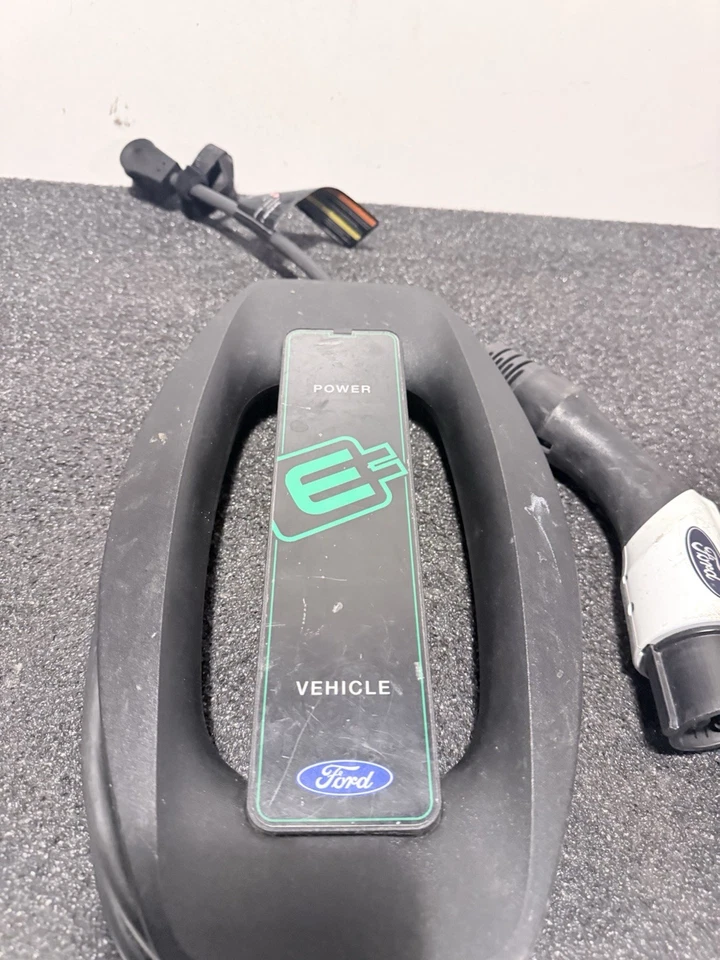 Ford EV Vehicle C-Max Fusion Energi Home Wall Plug In Power Battery Charger OEM - Image 2 of 4