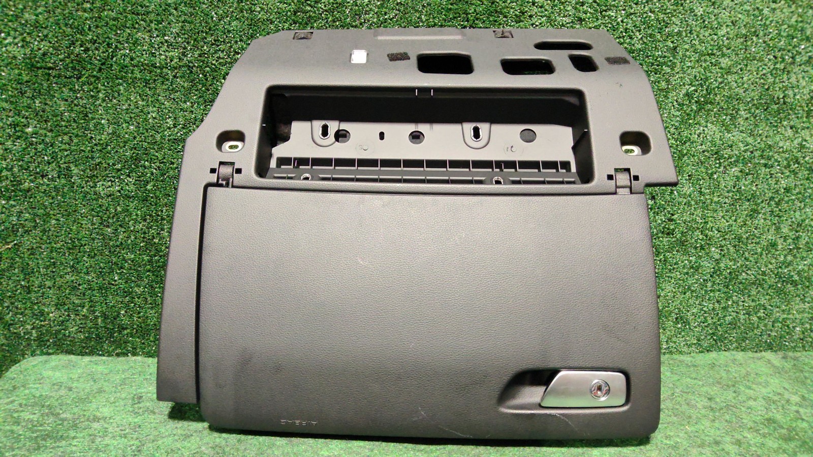 2015-2020 Audi A3 Quattro Glove Box Black With Tray Oem 8v5880302a