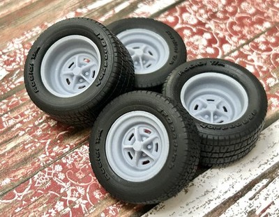 1/24 Scale: 15-inch  Magnum 500  Resin Wheels W/ Wide Rear Tires