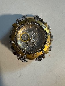 Authentic invicta mens watch 18k gold-plated, fair wear with little barely any marks on it