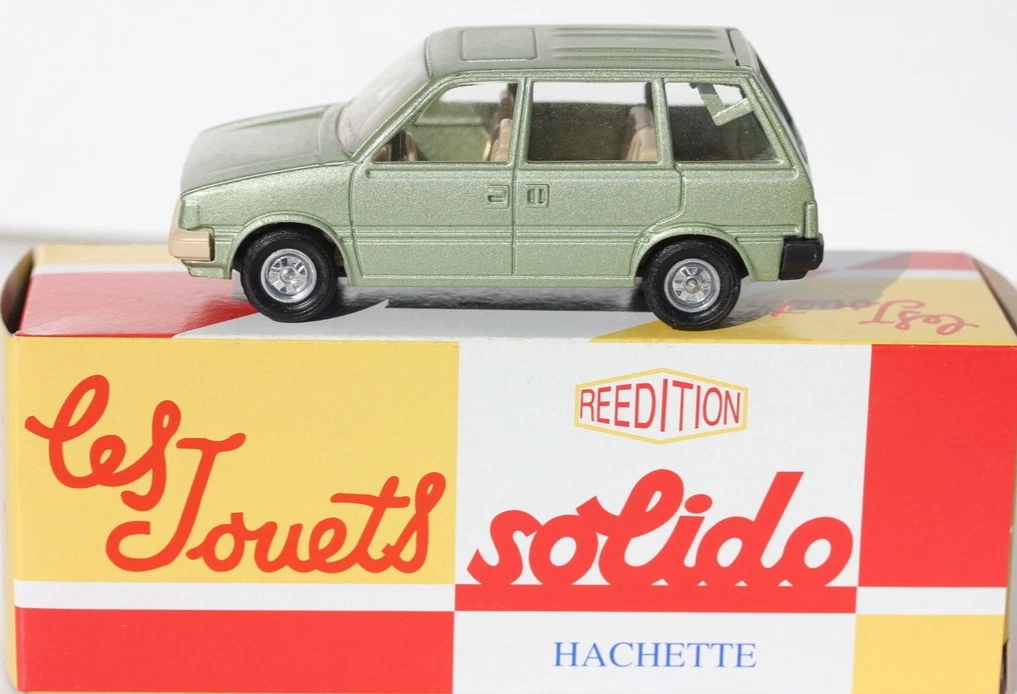 Miniature Solido 1/43 Nissan Prairie 1982 - Référence AI3442, Couleur Vert, Occasion, Fabrication France