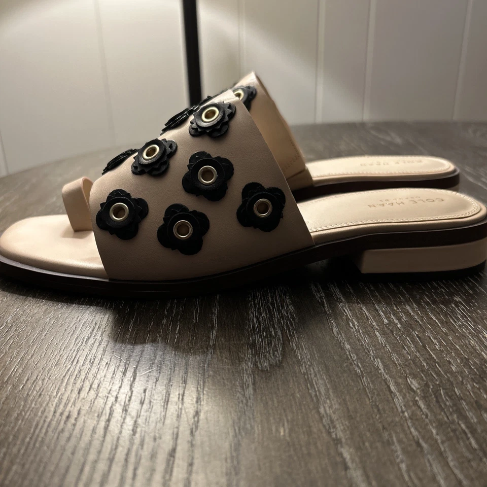 Sandalias sin cordones Cole Haan Carly de una sola banda con tacón de bloque de cuero floral talla 10 Foto 3 de 4