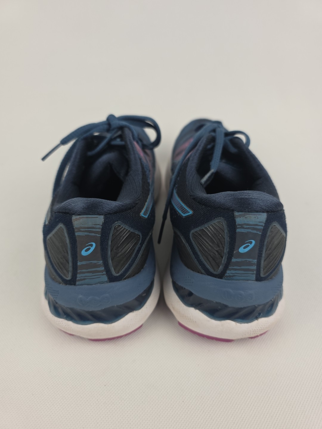 Asics Gel Nimbus 23 Womens Size 10 Running Shoes Navy Blue Purple 1012A885 thumbnail 9