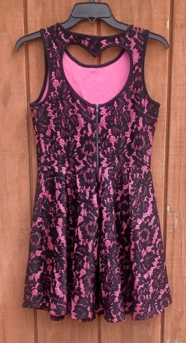 Miss Behave Girls Carrie Black Lace Skater Dress Pink Underlay Size 16 NWOT - Picture 2 of 2