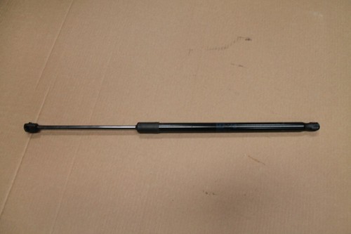 VW Passat B8 3G Variant Gasdruckfeder Gasdruckdämpfer Heckklappe 3G9827550 B