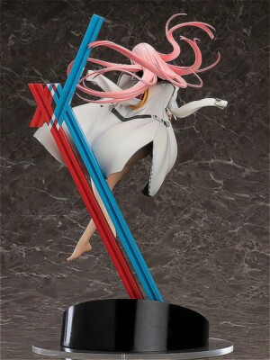 Max Factory 1/7 Scale Darling in the Franxx Zero Two Opening Image