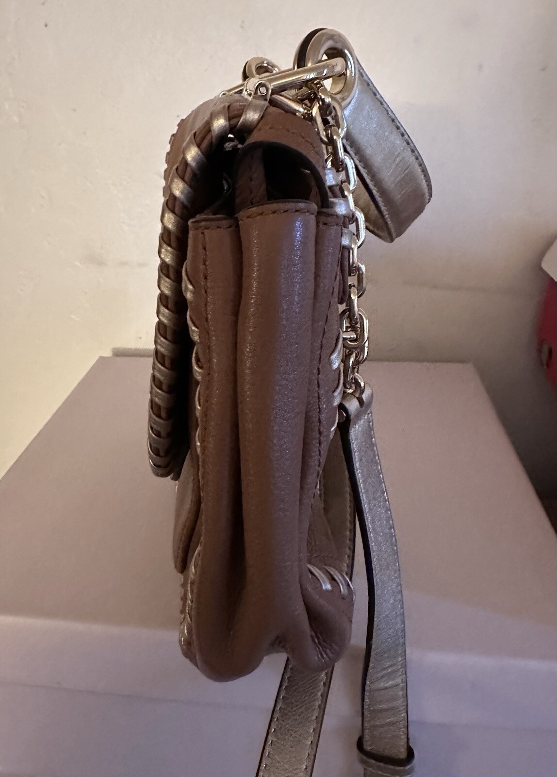 Michael Leather Medium - image 4