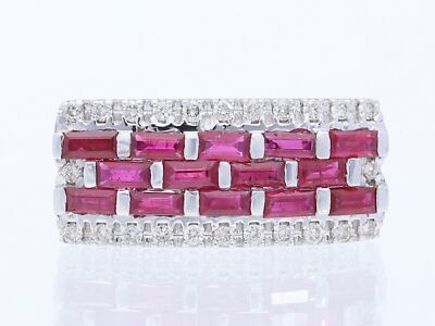Jeweler Zen Ring 0.30 Carat Diamonds 0.60 Carat Rubies 750 Gold 18 Carat Detail