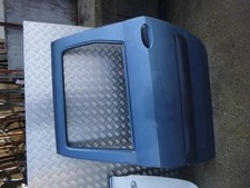 Porte arrière et accessoires Dacia LOGAN