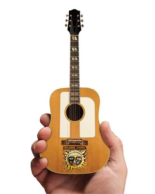 Sublime - Acoustic Guitar with Sun Face and Logo | Iconic Concepts | Haushalt