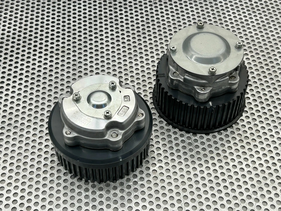 2004+ Subaru WRX STI EJ257 Right Head Intake + Exhaust Camshaft Sprocket - Image 4 of 4