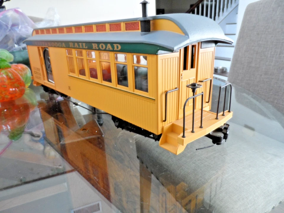 BACHMANN ESCALA G BIG HAULERS CHATTANOOGA FERROCARRIL EXPRESO COCHE CON LUCES Foto 4 de 4