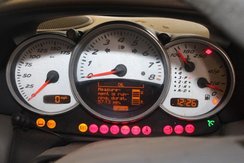 2003 PORSCHE BOXSTER 986 CONV #402 CLUSTER MPH TIPTRONIC AUTO 3.2L W/ COMPUTER - Image 2 of 4