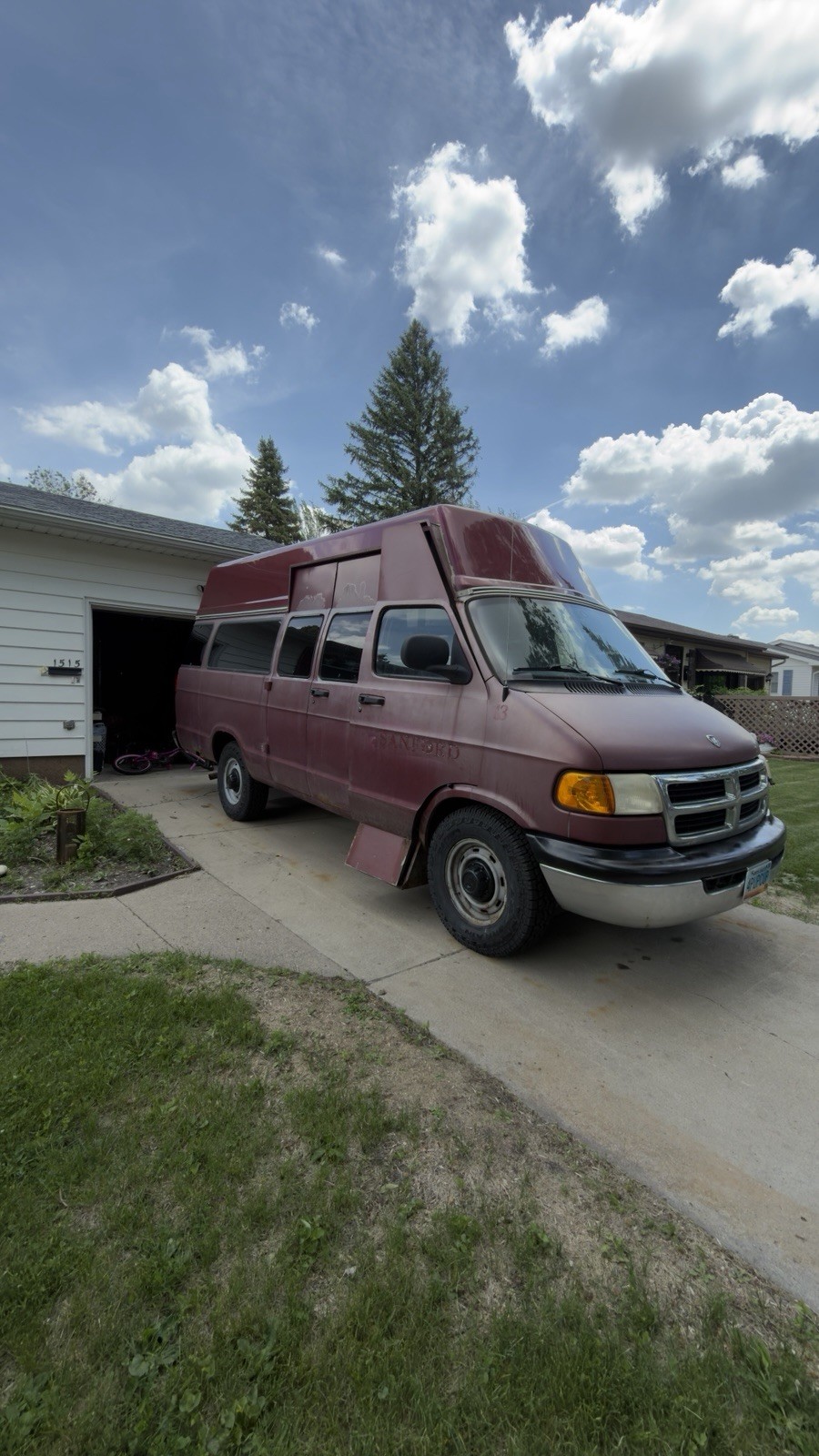 1998 Dodge Ram Wagon for sale in Grand Forks North Dakota