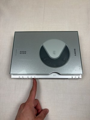Sony DVP-F21 DVD Player Silver Dolby Digital DTS CD DVD S-Video