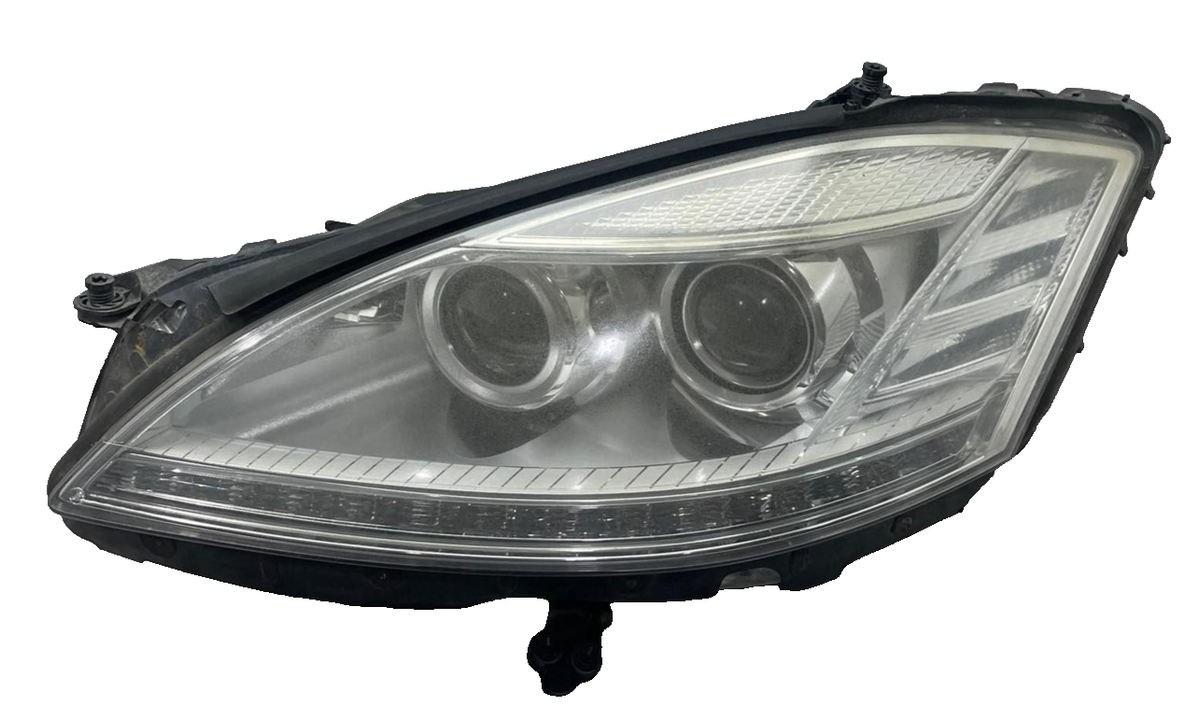 12 Mercedes S550 OEM Left Hand Drivers Xenon Headlight 2218202539