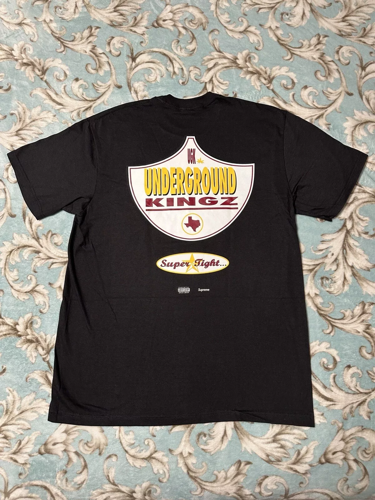 SWEATSHIRT T SHIRT SUPER SERRÉ SUPRÊME UGK (LARGE) (NOIR) SS24 LOGO BOÎTE