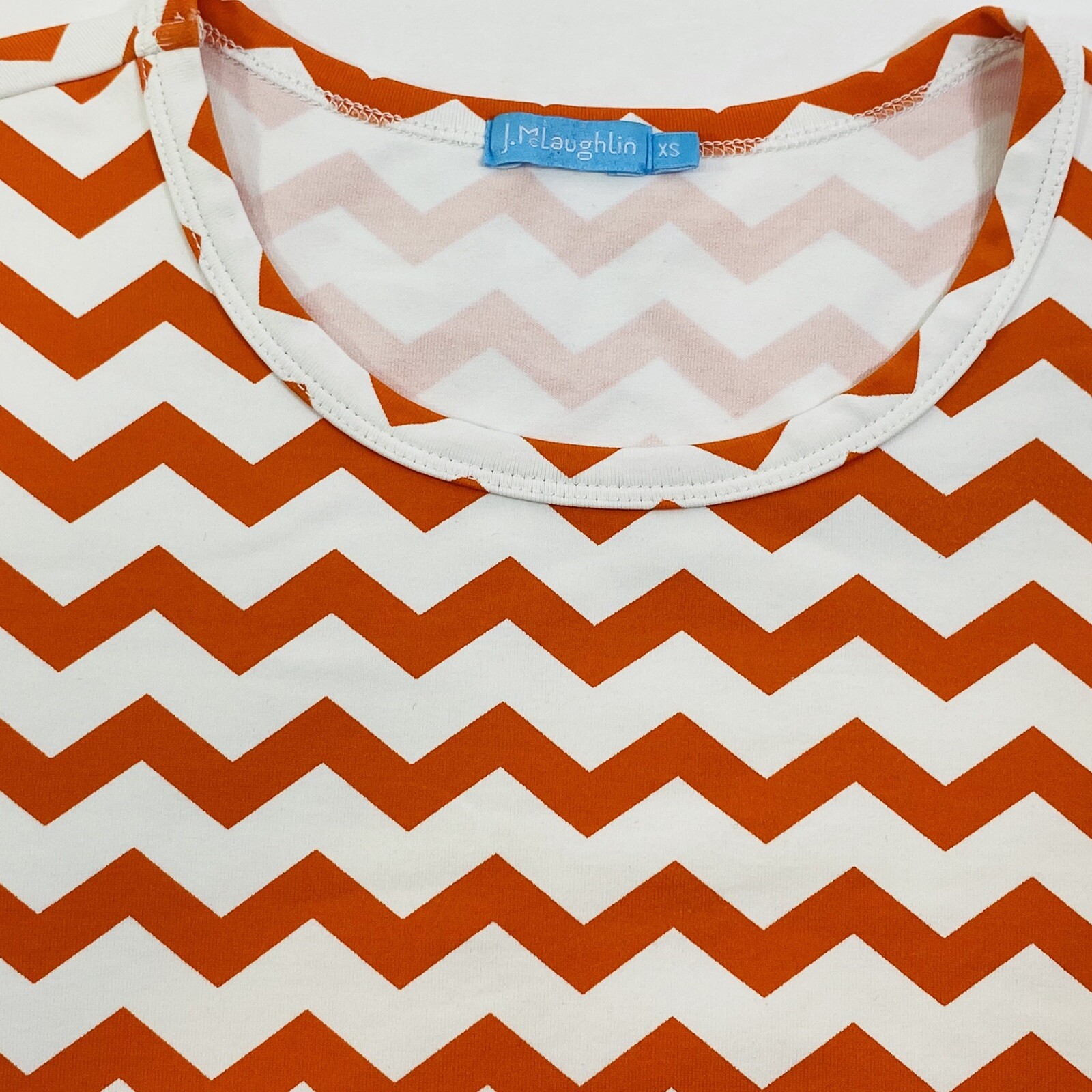 J McLAUGHLIN Orange Zigzag Pattern Top Round Neck… - image 4