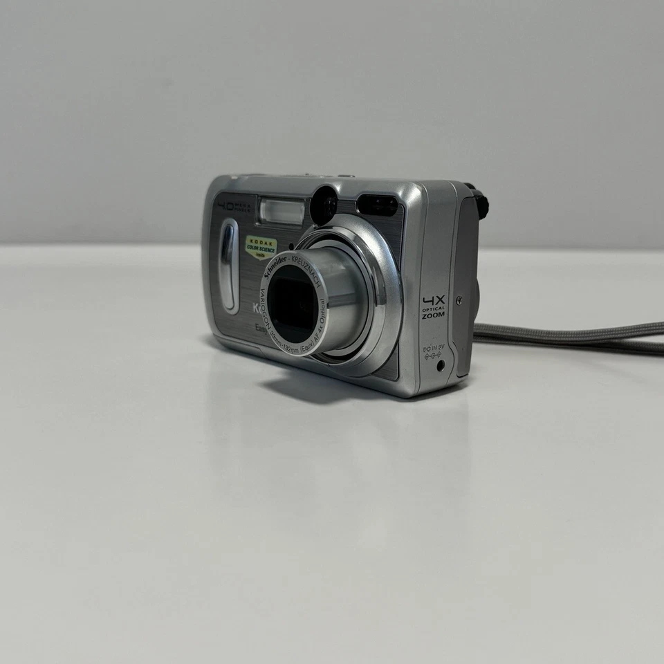 Kodak EasyShare DX6440 4.0 MP Digital Camera Silver Cable & Dock PARTS REPAIR - Image 3 of 4