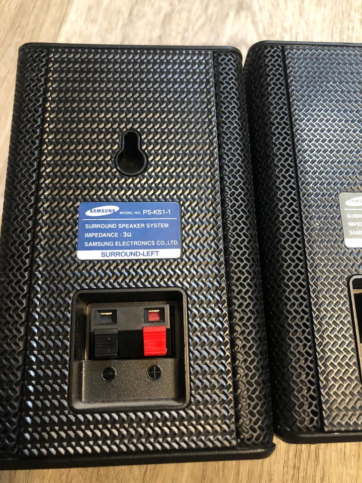 Par de Alto-falantes Surround Satélite Samsung PS-KS1-1 (Esquerda e Direita) - Imagem 4 de 4