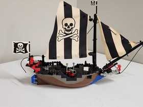 Lego 6268 Renegade Runner Pirates Boat