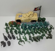Vintage Lot Of 45 Toy Soldiers  Processed Plastic Co. Military Army Tank 7190