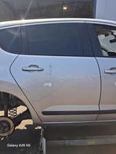 Porte arrière et accessoires Peugeot 3008