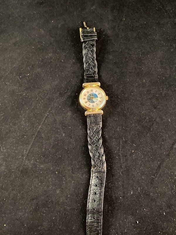 Sergio II Quartz Gold Tone Casing Leather Band Wristwatch NOT WORKING