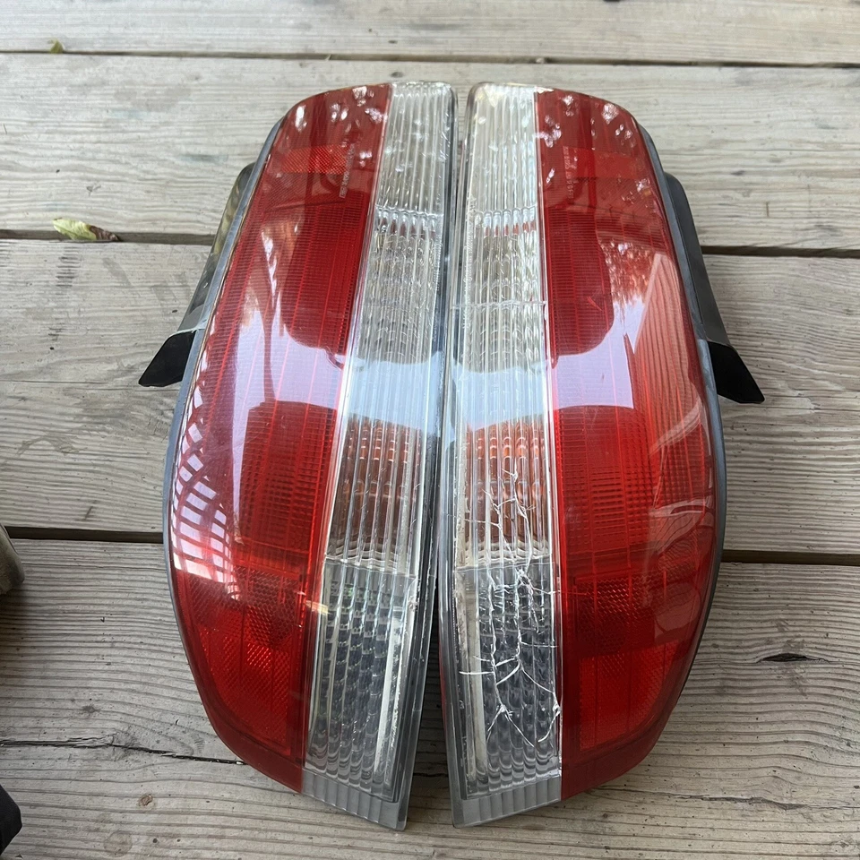 Par de luces traseras traseras de fábrica OEM para Honda Prelude 1997-2001 izquierda derecha Foto 2 de 4