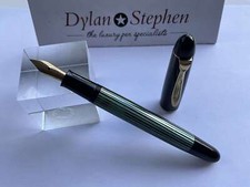 Pelikan 120 Vintage black and green fountain pen 14C gold fine nib