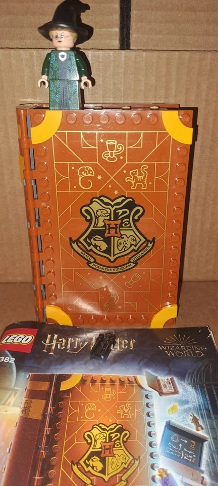 LEGO Harry Potter 76382 Hogwarts Moment: Transfiguration Class, foto 2 di 5