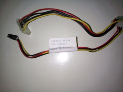 IBM xSeries 330 server CABLE HDD 4-PIN Power Cable FRU 24P0622