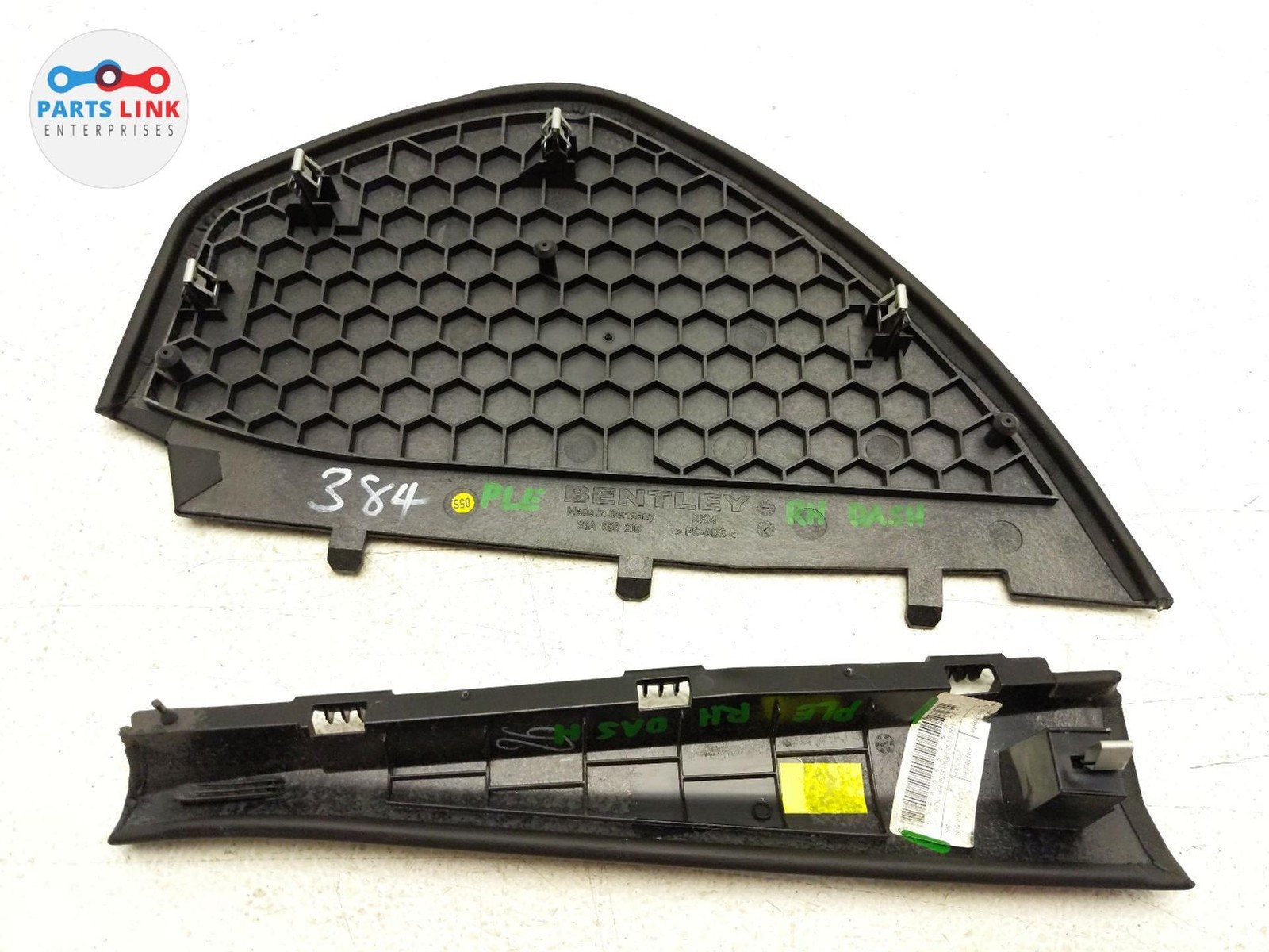 Bentley Bentayga 2016-2020 RIGHT Dashboard