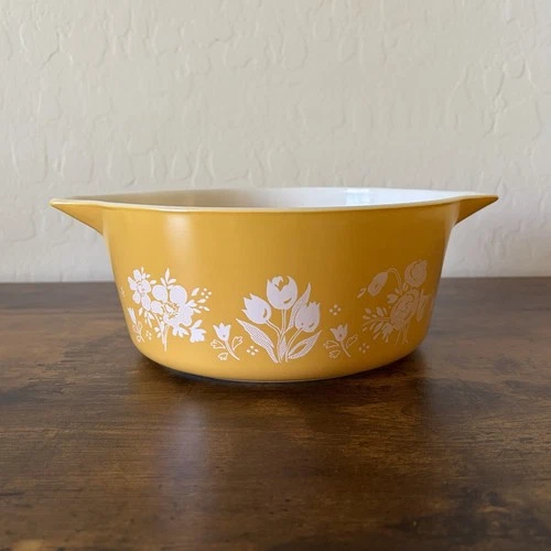 Vintage PYREX Garden Medley Promotional Casserole 475 2.5 Qt Deep Bowl Yellow