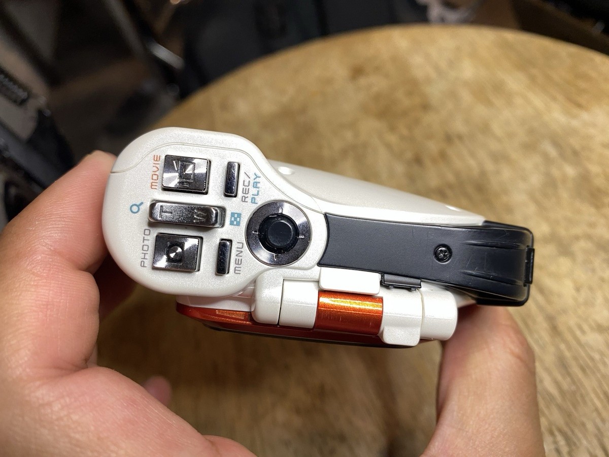 Sanyo Xacti CA6 Digital Camera Camcorder 6MP 5x Zoom Rare TESTED