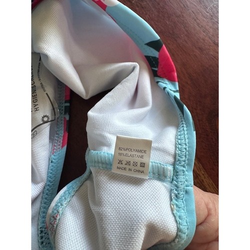 NWOT sky blue shoulder hawaiin island 2 piece Size 9-10 Youth - Picture 6 of 6