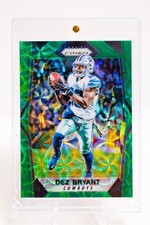 Dez Bryant Rookie Cards and Autograph Memorabilia Guide 4