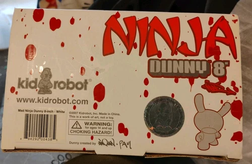 Kidrobot 8" Mad Ninja Dunny white edition from 2007 New 0pen Box - Imagen 3 de 3