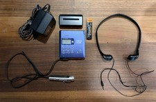 Sony MD Walkman Portable Minidisc Recorder Player MZ-R55 W/Remote HeadPhones