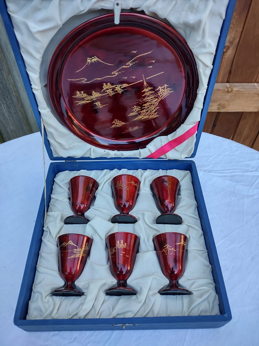 Japanese Lacquerware In Collectible Japanese Bowls & Plates 1900