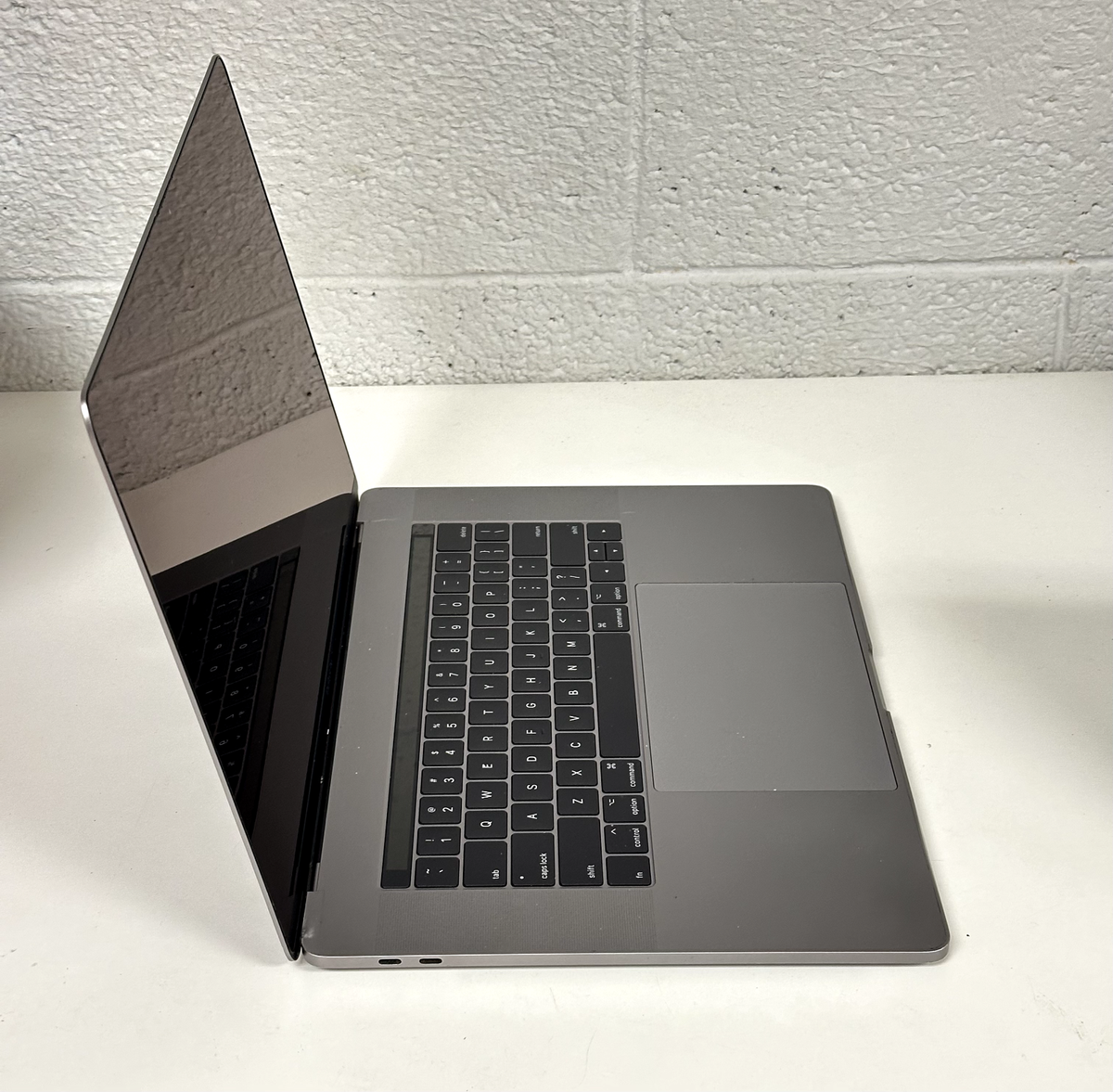 Apple Macbook Pro 15