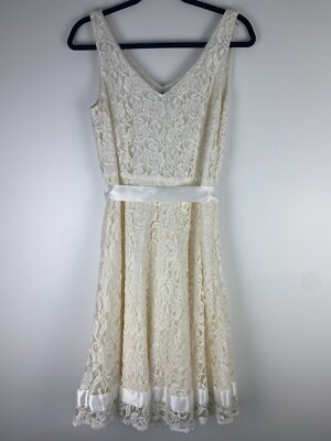 chinese dress ladies The Kiara Dress in White Chantilly Lace 4 / White Chantilly Lace