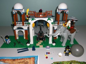 LEGO 7418 Orient Expedition Adventurers Scorpion Palace Incomplete Set