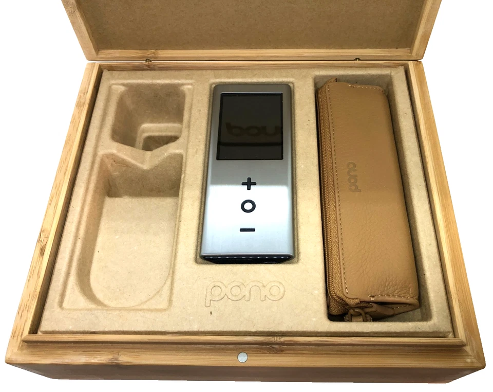 Pono Digital Audio Player Willie Nelson #176 Of 354 - READ - Image 2 of 4