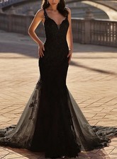 Black Sleeveless Mermaid Tulle Wedding Dress with Lace, V Neck, Train, Zip