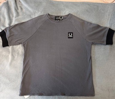Fred Perry × Raf Simons T-Shirt | Grau | Strickbündchen | Größe 38