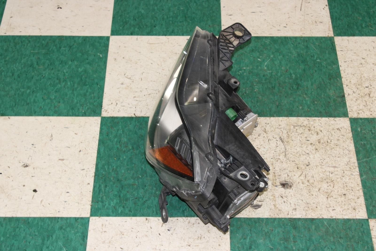 14-19 GHIBLI Left LH Driver Side Headlamp Light Lens Assembly Unit Factory OEM