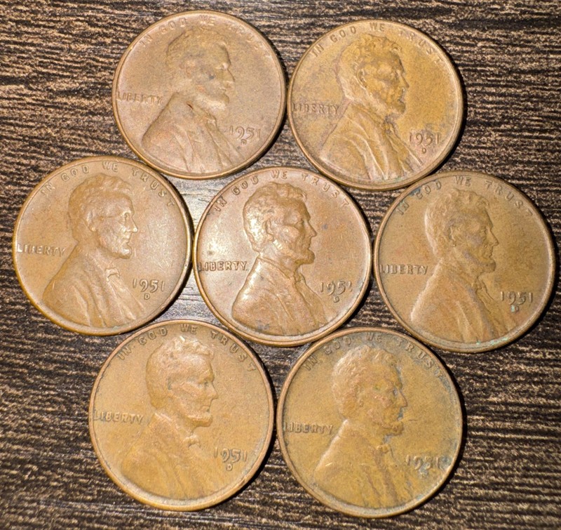 Lot of 7 1951 D Lincoln Wheat Cents