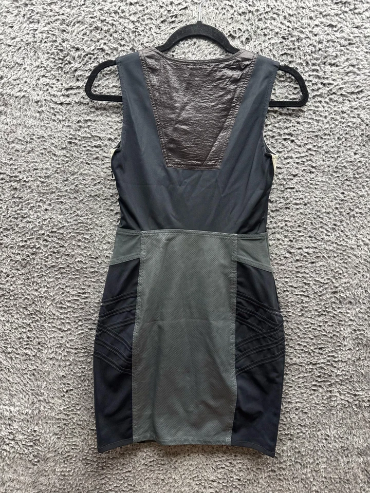 Mini vestido feminino Alexander Wang couro gola redonda multicolorido tamanho 0 - Imagem 2 de 4